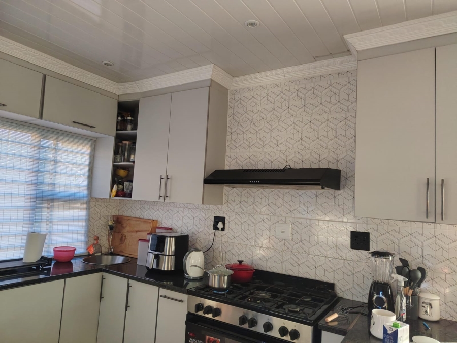 3 Bedroom Property for Sale in Tlhabane West North West